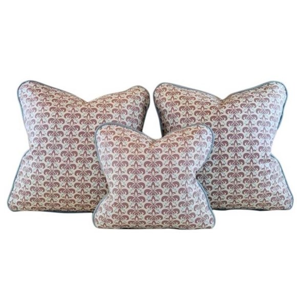 4.2 Yards Free Spirit Designer Vicki Payne Aqua Cream Gray Fleur De Lis Fabric - Picture 6 of 6